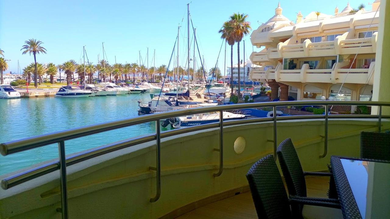 Cozy Corner 2 Bedroom Apartment On New Island Complex In Marina Harbour Benalmádena Exterior foto